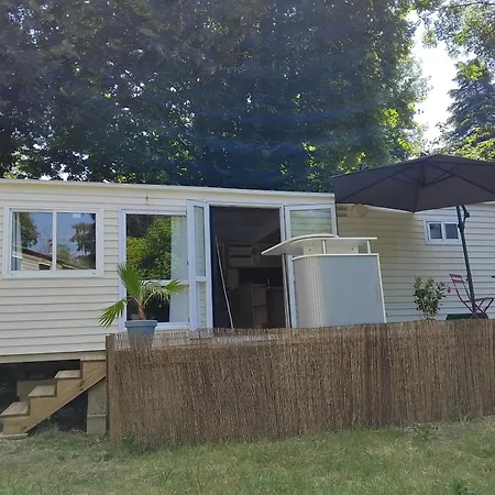 Campsite Tiny Mouse A 10 Minutes De En Voiture Conde-Sainte-Libiaire